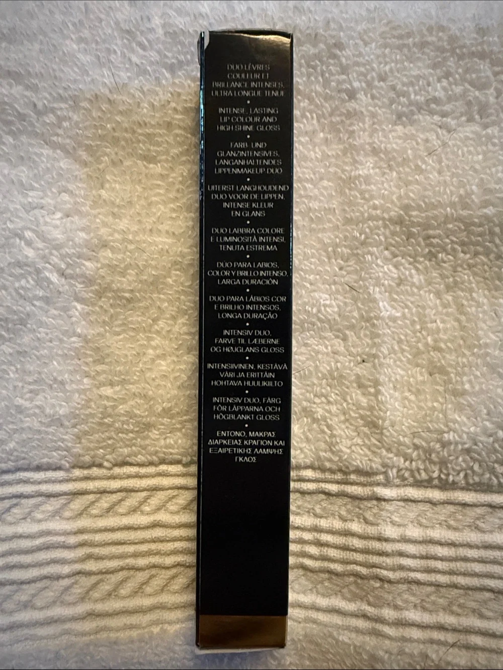 CHANEL Le Rouge Duo Ultra Tenue Liquid Lip Colour 835 Érotica
